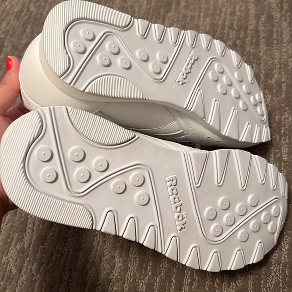 Men’s Reebok classic - Picture 5 of 7